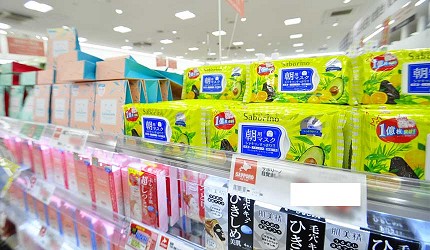 沖绳自由行必买唯一OUTLET「ASHIBINAA」里的「SAPPORO DRUG STORE 札幌药妆」内商品