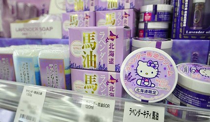 沖绳自由行必买唯一OUTLET「ASHIBINAA」里的「SAPPORO DRUG STORE 札幌药妆」内商品