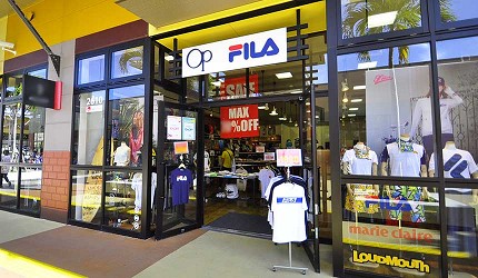 沖绳自由行必买唯一OUTLET「ASHIBINAA」里的运动服饰品牌店家「OP/FILA OUTLET」